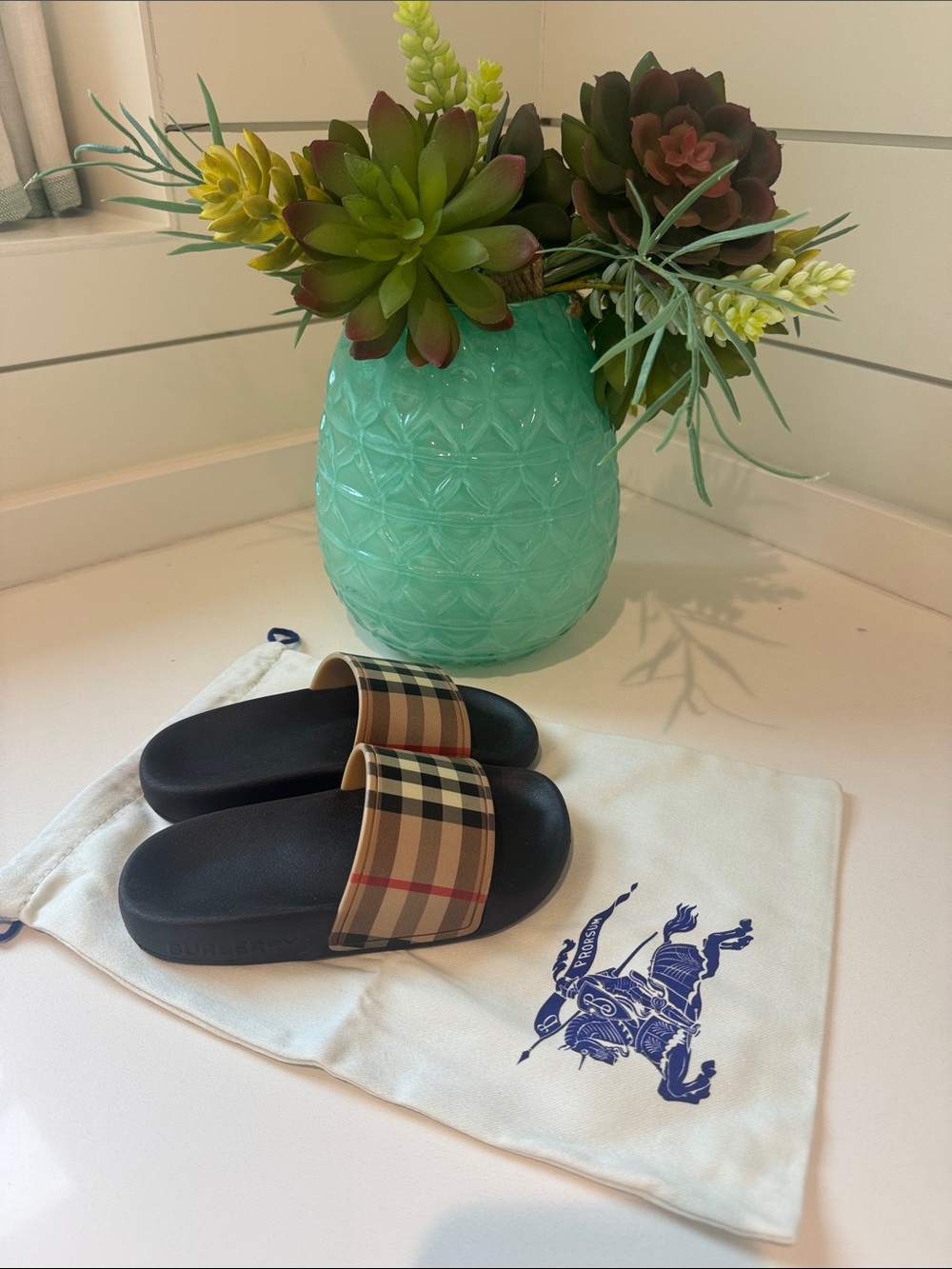 Burberry Kids Slides